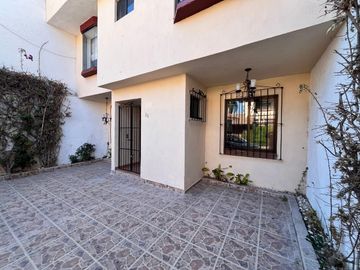 Casa en Venta en El Espárrago, Centro, SJR, Querétaro