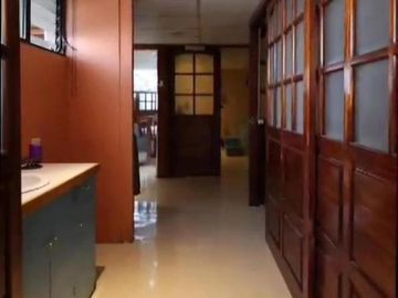 Edificio de venta en Cumbaya sector La primavera 2