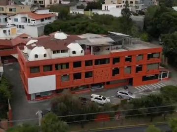 Edificio de venta en Cumbaya sector La primavera 2