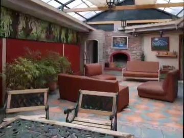 Edificio de venta en Cumbaya sector La primavera 2