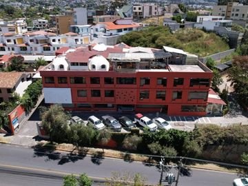 Edificio de venta en Cumbaya sector La primavera 2