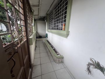 Casa rentera en venta en alborada 5ta etapa  AndB