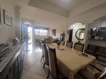 Casa rentera en venta en alborada 5ta etapa  AndB