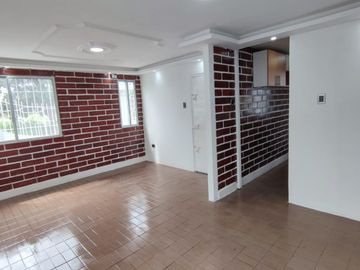 Casa en venta en  la urbanización brisas de Santay  BarG