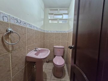 Venta de Depart Centro de Gye, 3 Habitaciones, con ascensor. (LC)