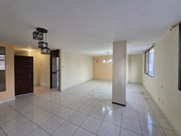 Venta de Depart Centro de Gye, 3 Habitaciones, con ascensor. (LC)