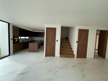 Casa En Venta Zona Azul Lomas De Angelópolis