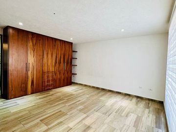 Casa en Venta en Lomas de Angelópolis II