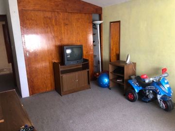 CASA EN RENTA  EN LOMAS DE VALLE DORADO, VIGILANCIA.