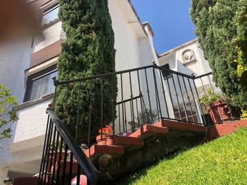 CASA EN RENTA  EN LOMAS DE VALLE DORADO, VIGILANCIA.