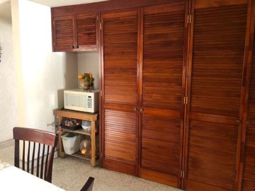 CASA EN RENTA  EN LOMAS DE VALLE DORADO, VIGILANCIA.