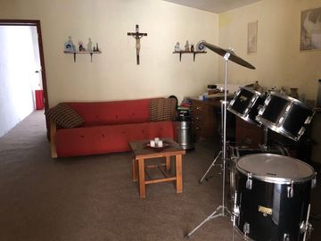 CASA EN RENTA  EN LOMAS DE VALLE DORADO, VIGILANCIA.