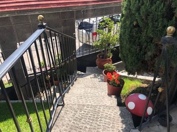 CASA EN RENTA  EN LOMAS DE VALLE DORADO, VIGILANCIA.