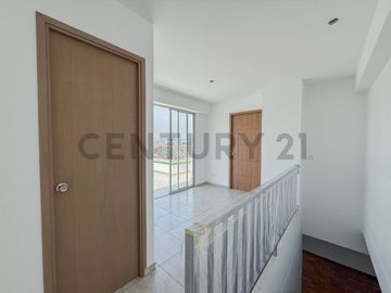 VENTA DUPLEX DE ESTRENO - SURQUILLO (VISTA EXTERNA)