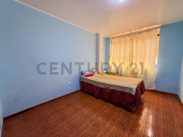 ¡TU NUEVO HOGAR TE ESPERA! VENTA DE AMPLIA CASA EN URB. LUCYANA, CARABAYLLO