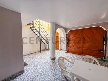 ¡TU NUEVO HOGAR TE ESPERA! VENTA DE AMPLIA CASA EN URB. LUCYANA, CARABAYLLO