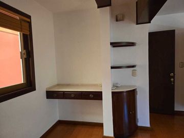 CASA EN JARDINES DEL BOSQUE