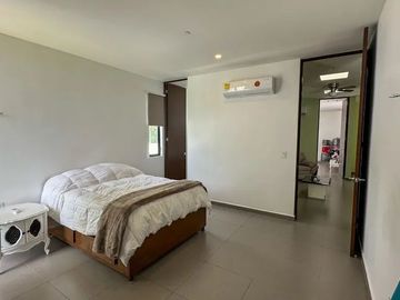 EN VENTA CASA VANGUARDIA DE DOS PLANTAS | SAN JOSÉ TULIPANES, CHOLUL |