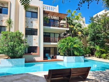En Venta departamento en Condominio dentro de Aldea Zamá Tulum 