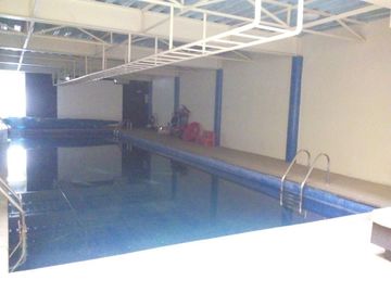 CASA EN VENTA CONTRY LA SILLA 9 SECT