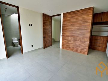 CASA EN VENTA PUNTO SUR ESTE NUEVA
