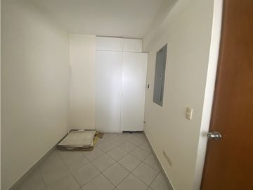 Bello Dpto 4 Dormitorios, Frente a parque Dammert