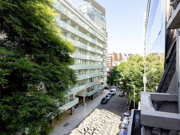 Venta Palermo Chico PH en edificio Historico 3er piso por escalera GRAN TERRAZA comun