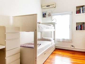 Venta Palermo Chico PH en edificio Historico 3er piso por escalera GRAN TERRAZA comun