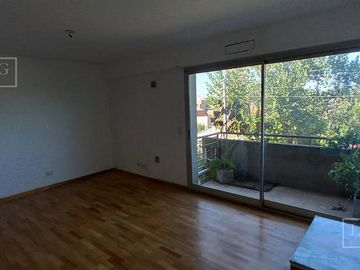Departamento monoambiente con cochera piscina gimnasio SUM Tigre