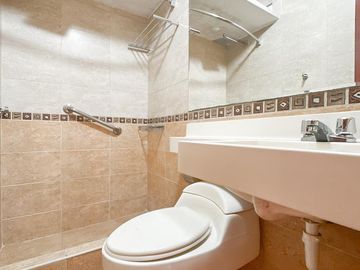 DUPLEX EN SAN BORJA
