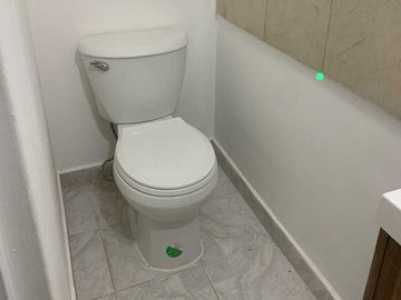 Excelente casa recién remodelada, Solo recursos propios, no créditos