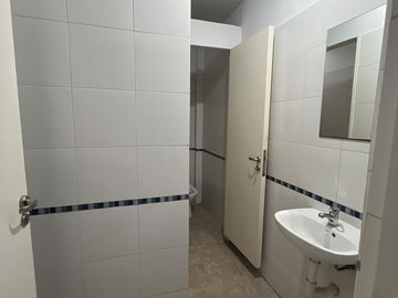 Venta Departamento 2 dormitorios con balcón, Recoleta