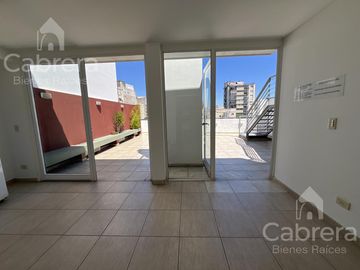 Venta Departamento 2 dormitorios con balcón, Recoleta