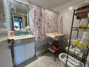 Venta Departamento 2 dormitorios con balcón, Recoleta