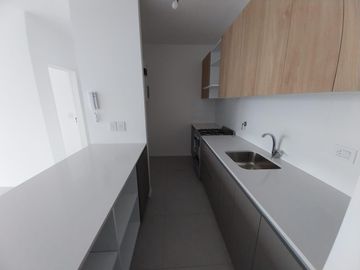 Departamento 2 amb con cochera fija cubierta