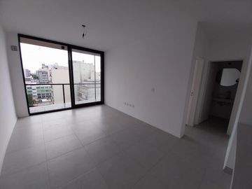 Departamento 2 amb con cochera fija cubierta