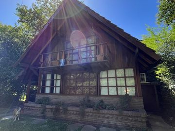 Casa en Venta dentro del Barrio Cerrado Altos del Barranco.
