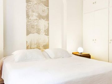 Venta SUPER terraza Edificio Historico 3er piso escalera  -PH en Palermo Chico estilo Paris