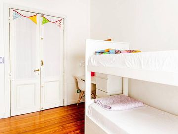 Venta SUPER terraza Edificio Historico 3er piso escalera  -PH en Palermo Chico estilo Paris