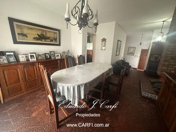 Casa en Castelar Norte