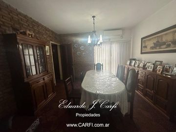 Casa en Castelar Norte