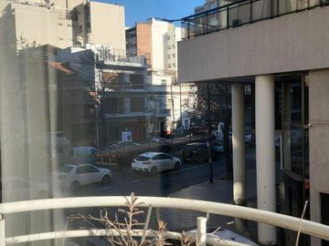 Departamento en venta - 2 Dormitorios 1 Baño - 70Mts2 - Caballito