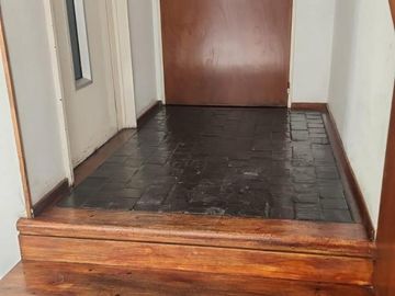 Departamento en venta - 2 Dormitorios 1 Baño - 70Mts2 - Caballito