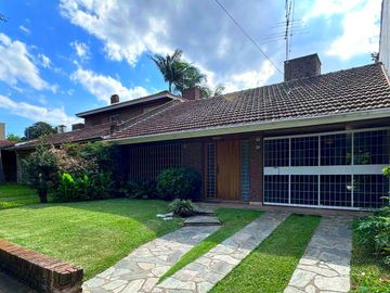 Las Lomas de San Isidro - Casa en VENTA
