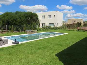 Casa en Venta en Santa Isabel 2 con terminaciones de calidad