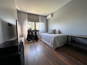 Casa en Brisas de Adrogué