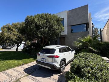 Casa en Brisas de Adrogué