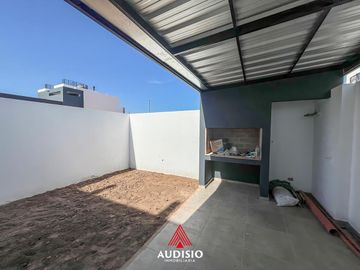 Duplex en venta - Rincones de Manantiales
