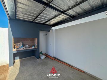 Duplex en venta - Rincones de Manantiales