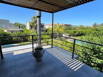 Alquiler Anual Casa en Los Sauces Nordelta Tigre